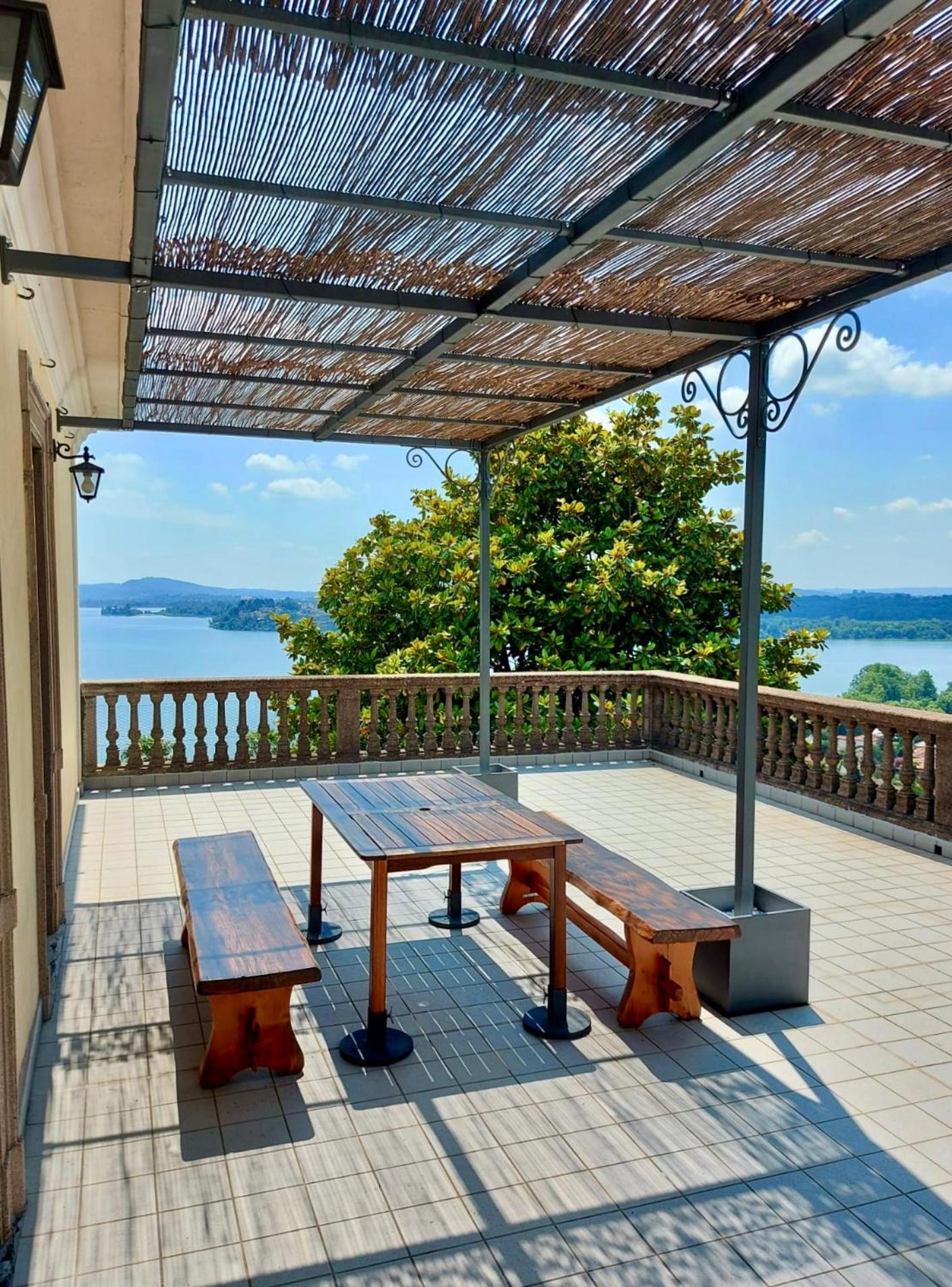 Terrazza Mirabella Apartment Gavirate Exterior photo